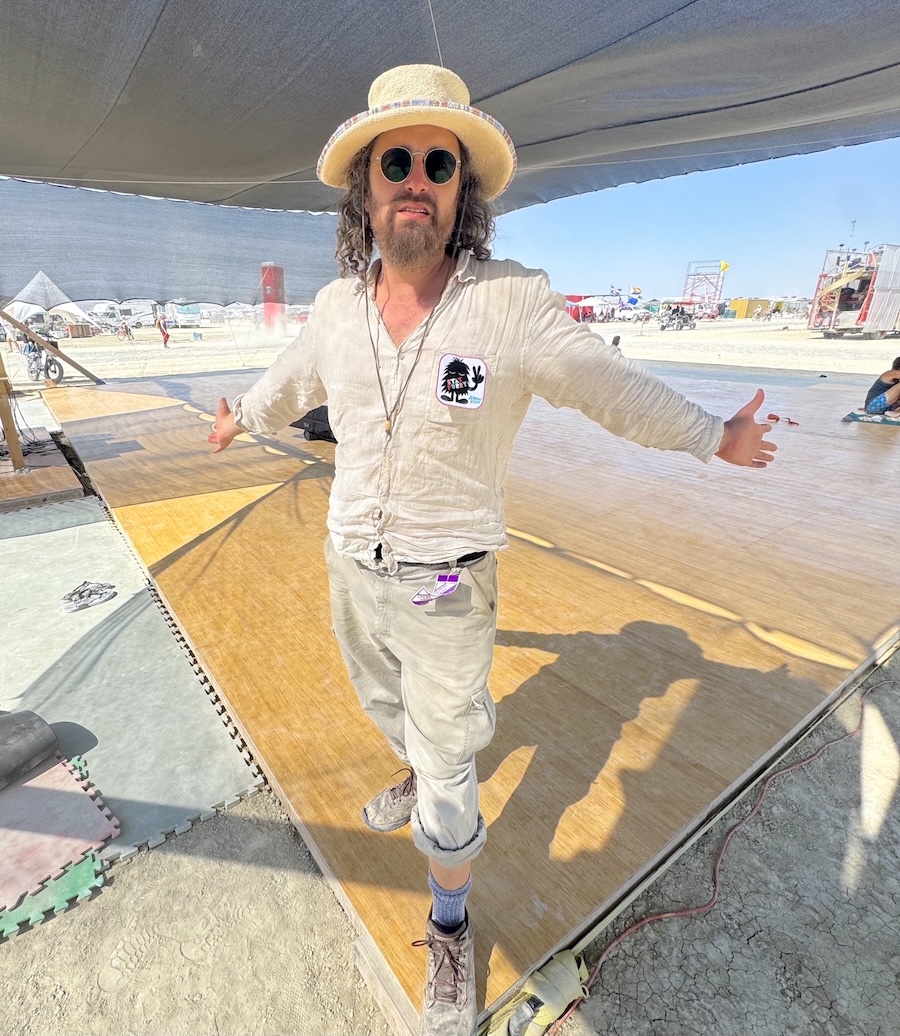 Shem Beck artist photo 1